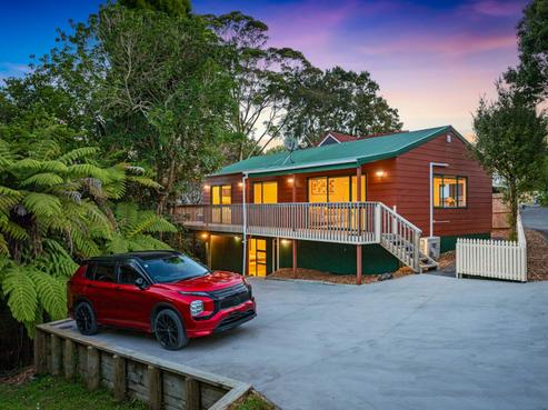 41A Cyclarama Crescent, Massey