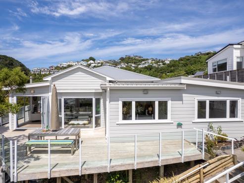 17 Asquith Terrace, Brooklyn