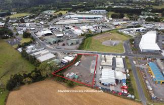 DEVELOPMENT OPPORTUNITY WITH HOLDING INCOME

