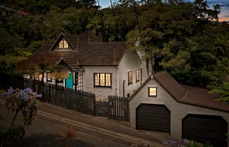 12 Abbott Street, Ngaio