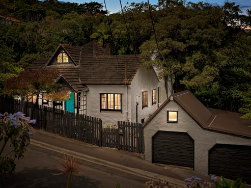 12 Abbott Street, Ngaio