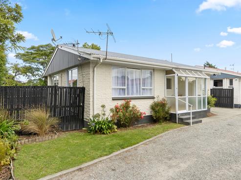 1/607 Worcester Street, Linwood
