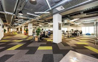 FLEXIBLE MODERN MT EDEN OFFICE
