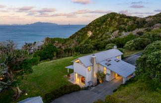 201 Bream Tail Road, Langs Beach