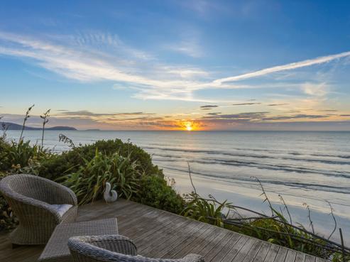 60 The Esplanade, Raumati South