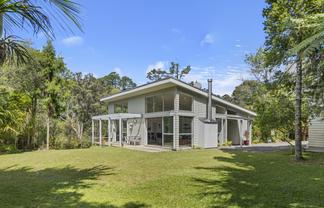 10 Beach Street, Sandspit
