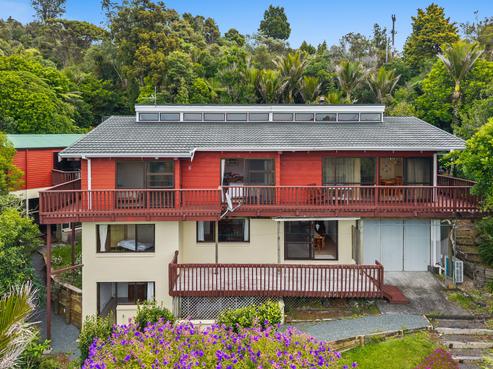 887 Scenic Drive, Swanson