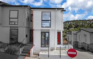 17/10 Silver Moon Road, Albany Heights