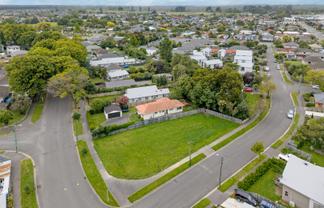 54 Emmett Street, Shirley