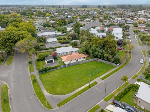 54 Emmett Street, Shirley