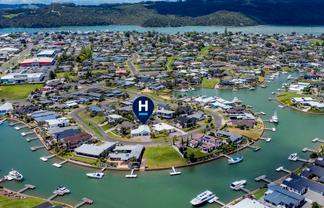 30 Aquila Drive, Whitianga
