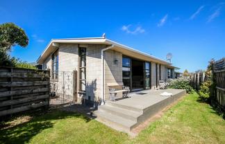 24 Brucefield Avenue, Netherby