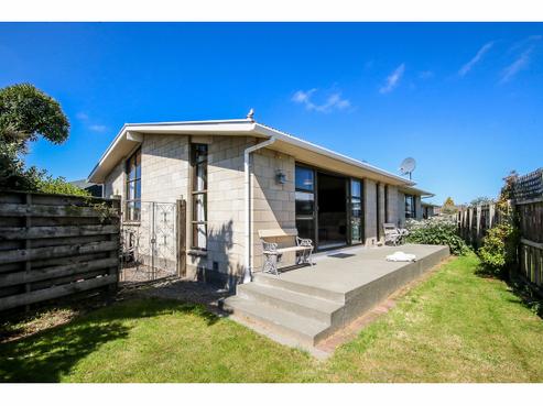 24 Brucefield Avenue, Netherby