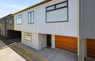 70D Portage Road, New Lynn