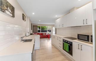 4/82 Holly Road, Saint Albans