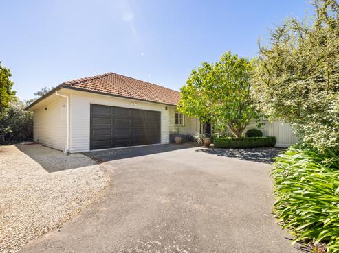 100 Brookside Terrace, Bryndwr