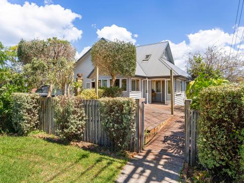 83B Sale Street, Cockle Bay