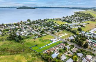 52A Robinson Avenue, Holdens Bay