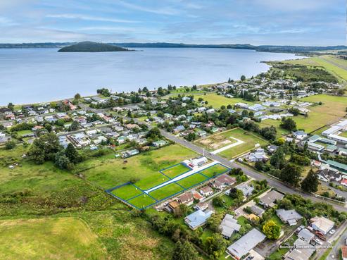 52A Robinson Avenue, Holdens Bay