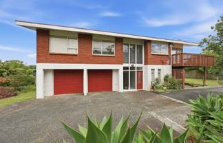 201 Fisher Parade, Farm Cove