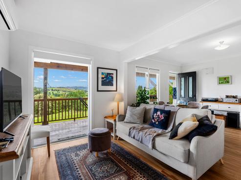 141 Hurndall Street East, Maungaturoto