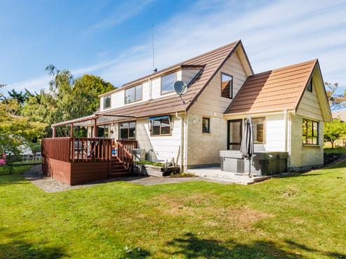 17 Park View Avenue, Feilding