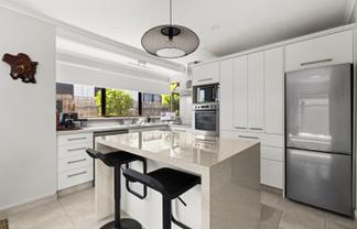 54A Menin Road, Onekawa