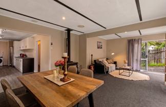 81 Bird Grove, Stokes Valley