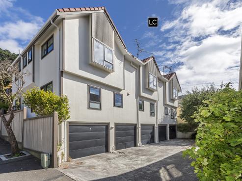 2/2 Goring Street, Thorndon