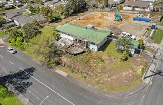 84 Awaroa Road, Sunnyvale