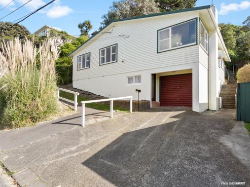 101 Miramar North Road, Miramar