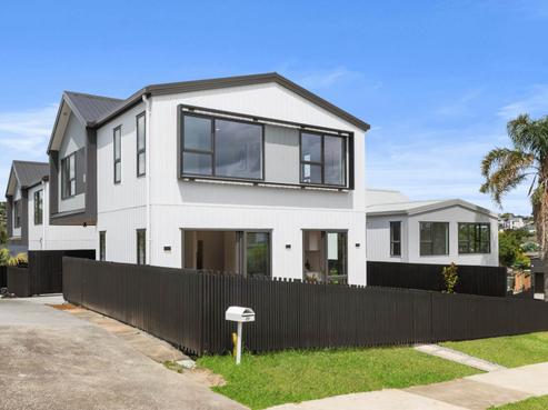 92 Takutai Avenue, Half Moon Bay
