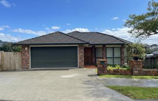 11 Innisowen Place, Flat Bush