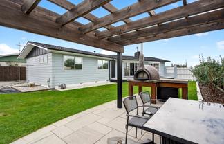 3 Feist Street, Carterton