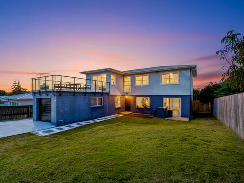 15 Lancaster Road, Beach Haven