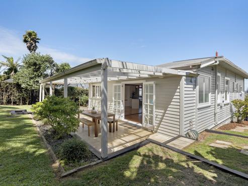 9 Quadrant Road, Onehunga