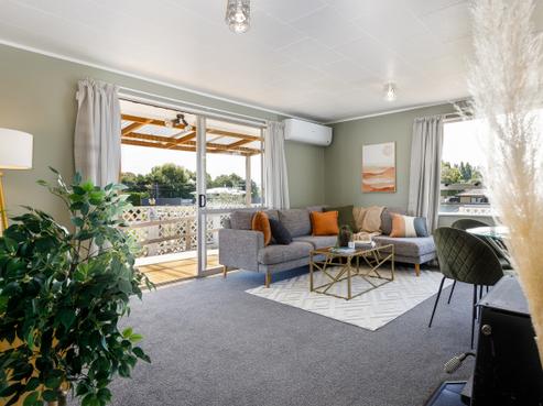 6 Schwass Street, Seddon