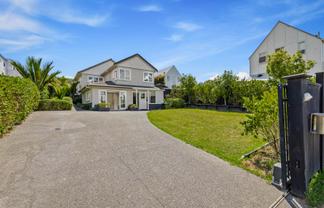 28 Hanlon Crescent, Devonport