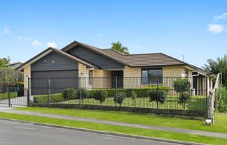 12 Te Ironui Place, Huntington