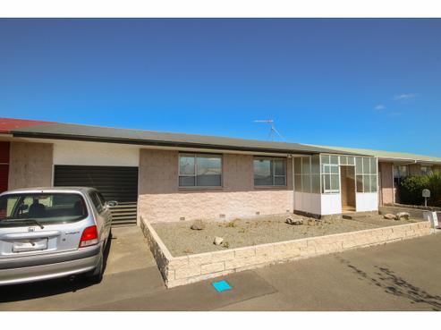 2/66 William Street, Ashburton