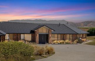 317 Golden Road Springvale, Alexandra