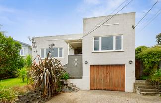 17 Woodvale Grove, Fairfield