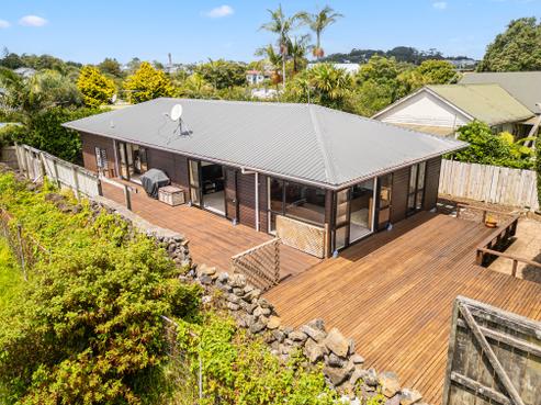9A Raetihi Crescent, Mount Albert