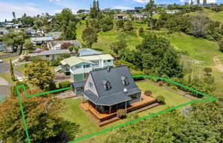111 Tobie Place, Whangamata