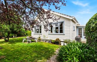 10B Everest Avenue, Havelock North