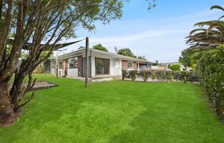 2/27 Matuhi Rise, Henderson