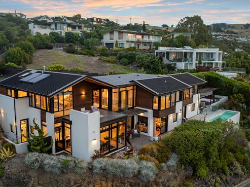 44 Panorama Road, Clifton