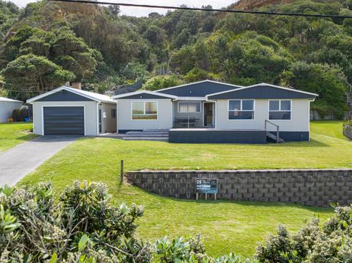 61 Marine Drive, Te Kopuru