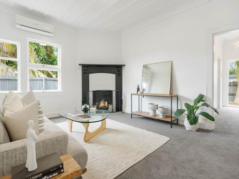 22 Harbour View Road, Te Atatu Peninsula