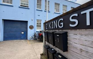 Industrial Warehouse in Mount Cook